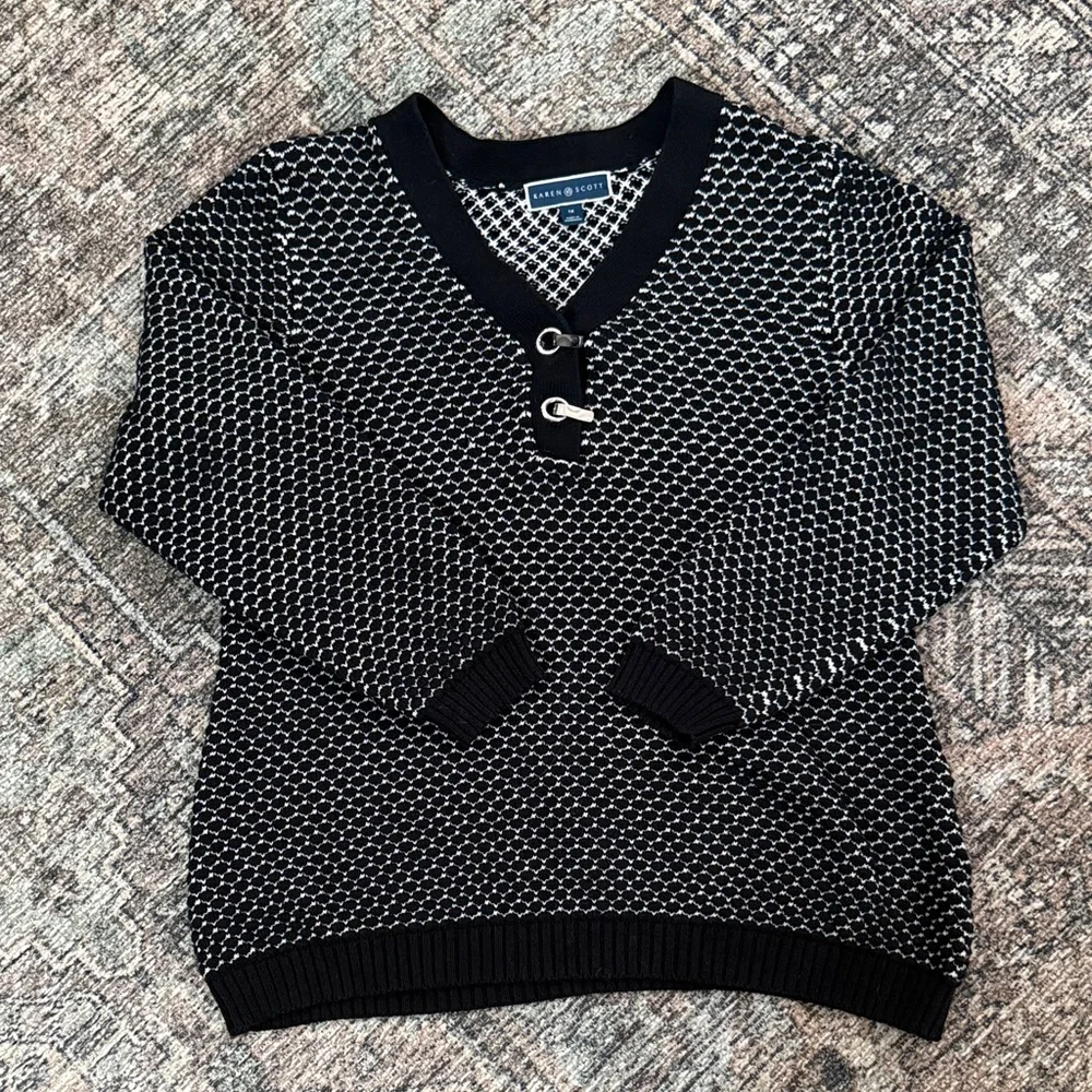 Karen Scott Black and White V-Neck Plus Size Cotton Henley Sweater - Picture 2 of 6